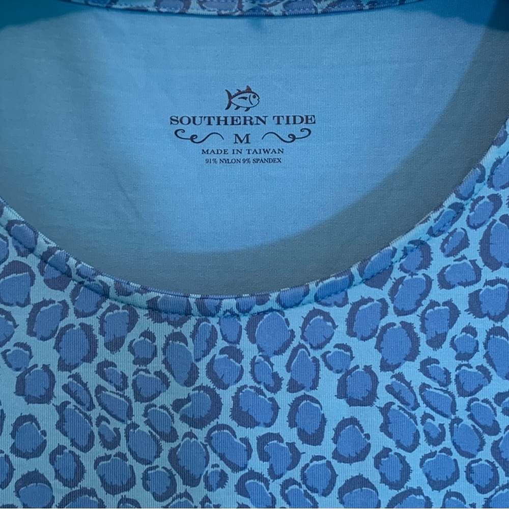 Southern Tide Shirley Performance Dress - Picture 7 of 8